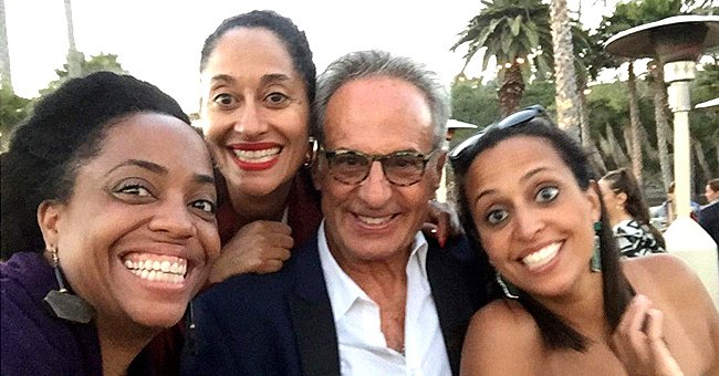 Tracee Ellis Ross Her 2 Sisters Pose With Their Dad Robert In Rare 